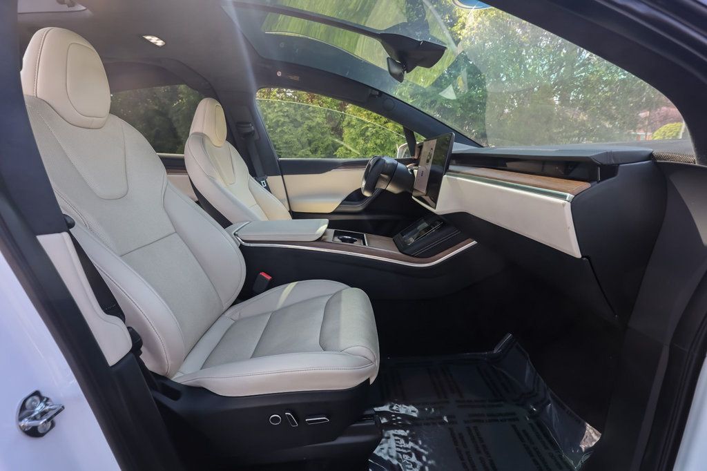 2023 Tesla Model X P100D photo 20