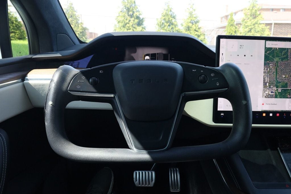 2023 Tesla Model X P100D photo 21