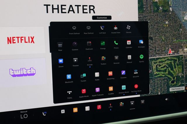 2023 Tesla Model X AWD - 22821454 - 39