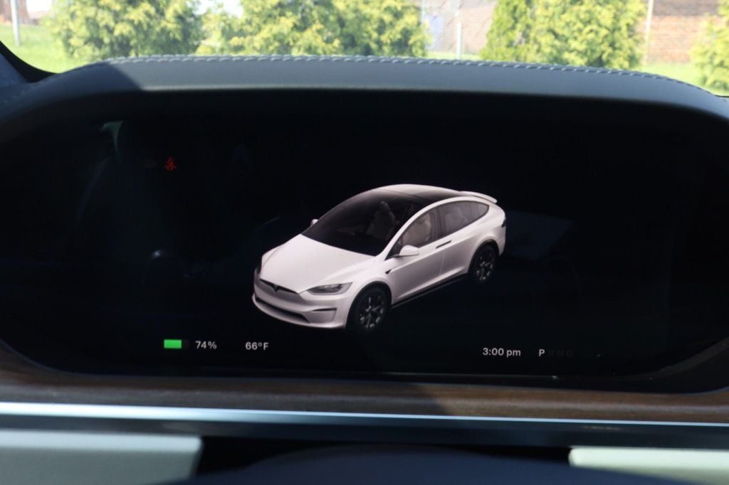 2023 Tesla Model X P100D photo 36