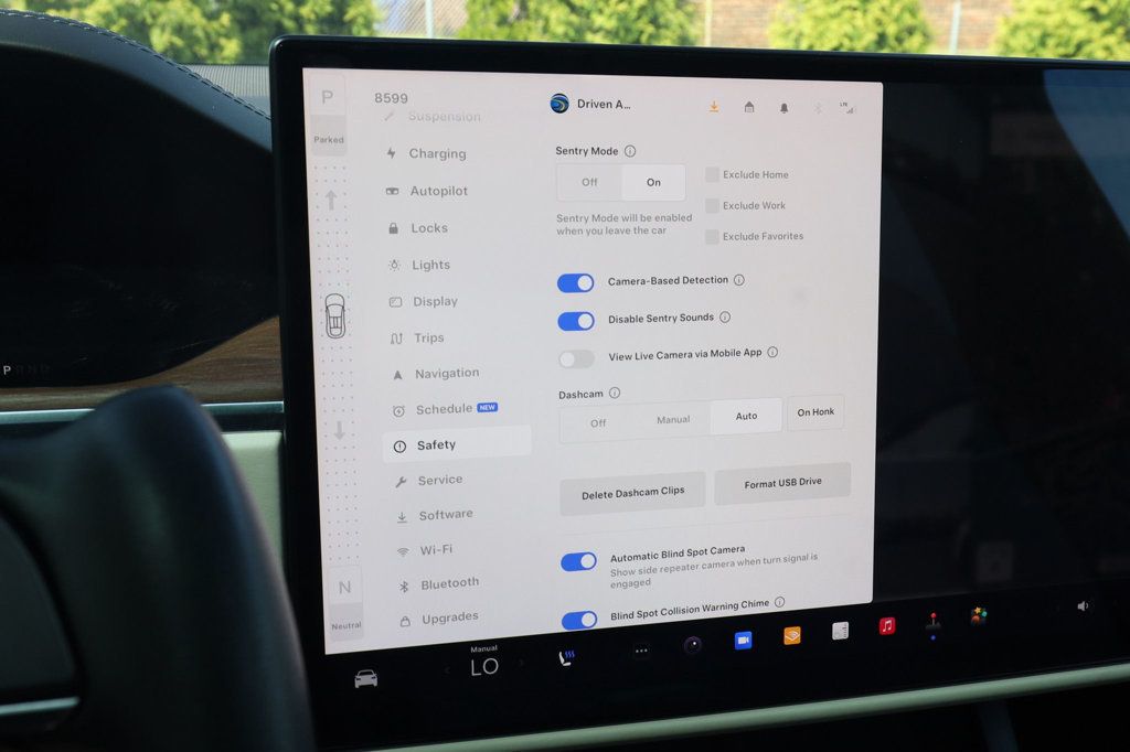 2023 Tesla Model X P100D photo 44
