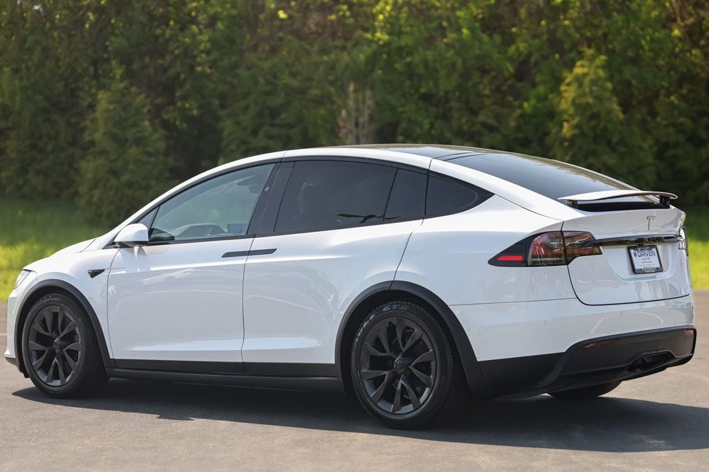 2023 Tesla Model X P100D photo 5