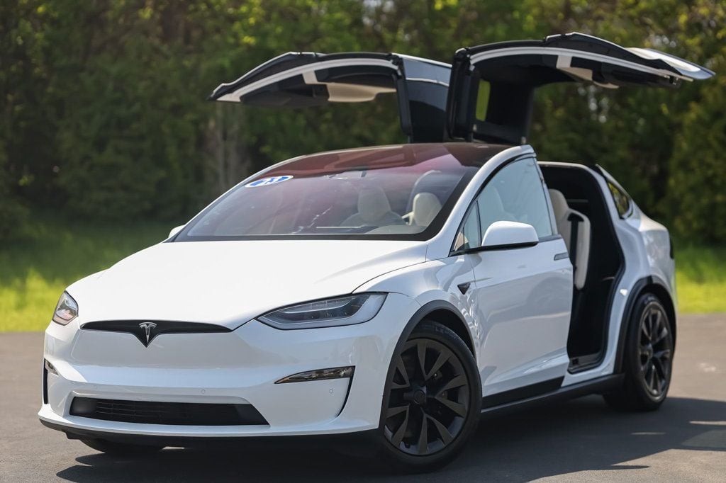 2023 Tesla Model X P100D photo 8