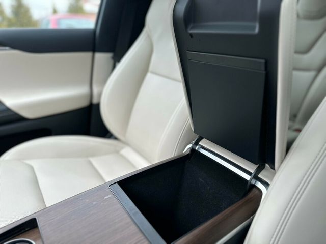 2023 Tesla Model X AWD - 22970104 - 44