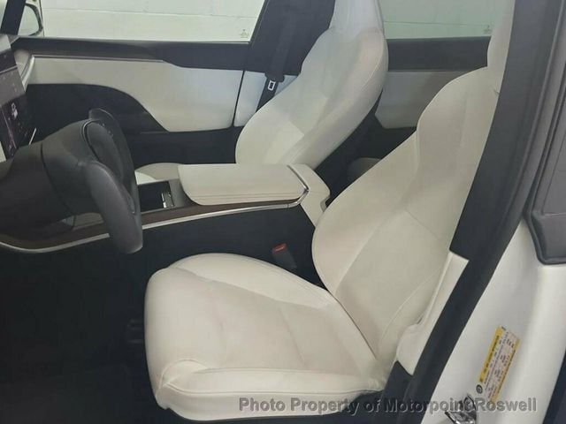 2023 Tesla Model X AWD - 22943362 - 7