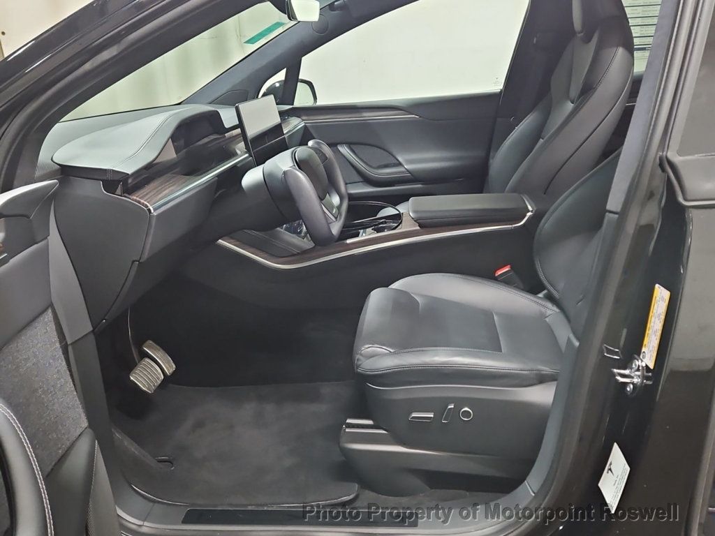 2023 Tesla Model X photo 3