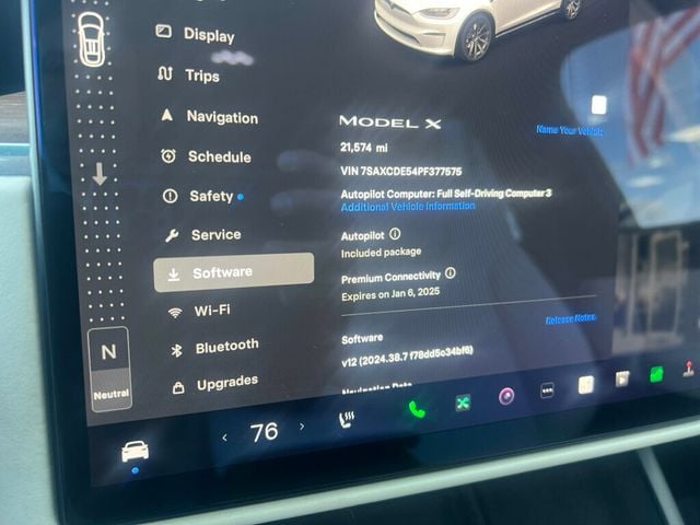 2023 Tesla Model X AWD - 22698578 - 28