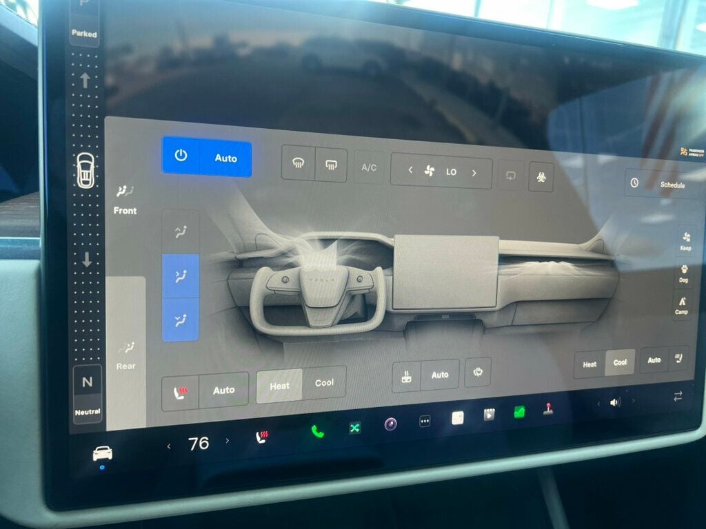 2023 Tesla Model X AWD - 22698578 - 30