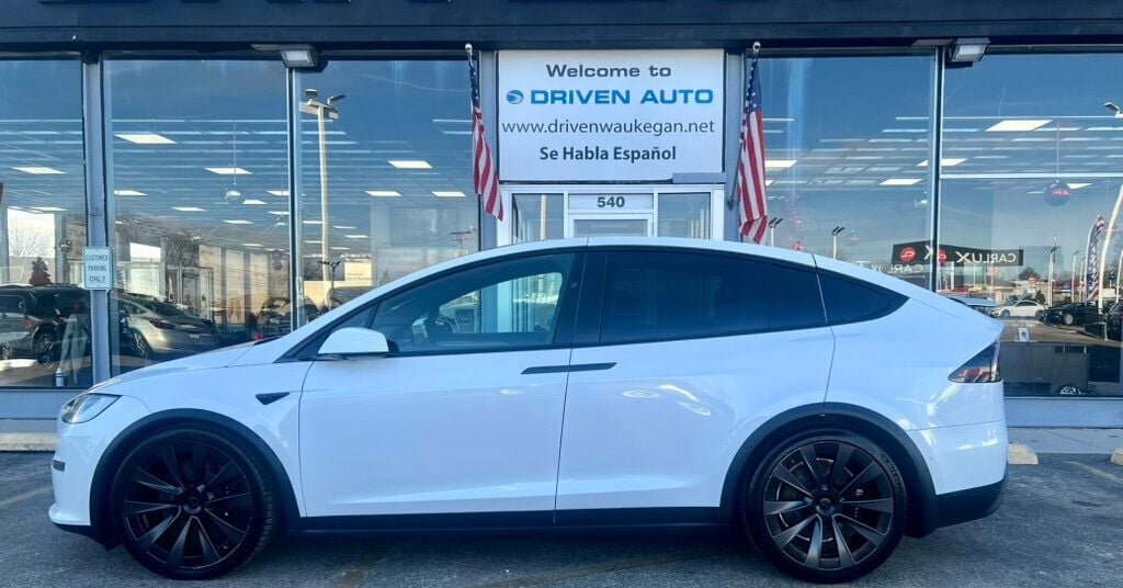 2023 Tesla Model X AWD - 22698578 - 39