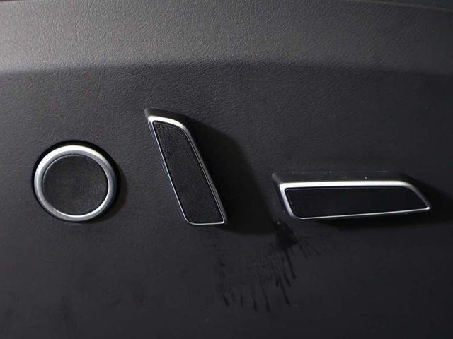 2023 Tesla Model X AWD - 23058506 - 35