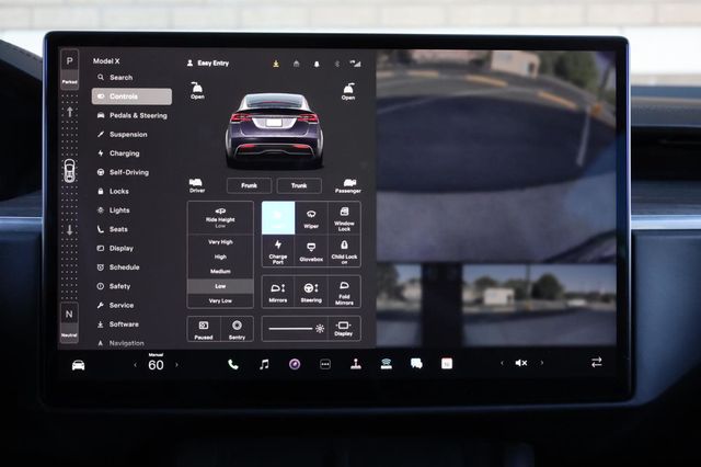 2023 Tesla Model X AWD - 23015942 - 34