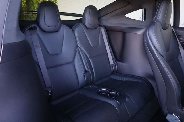 2023 Tesla Model X AWD - 23057711 - 29