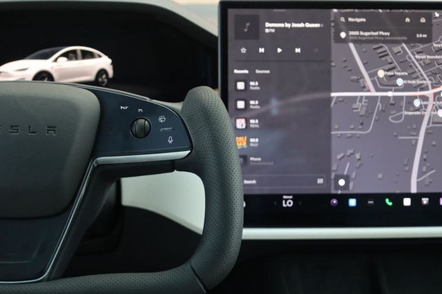 2023 Tesla Model X AWD - 23059163 - 26
