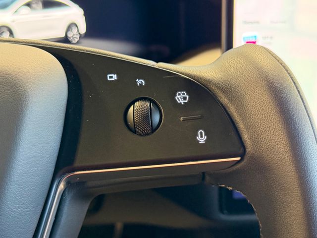 2023 Tesla Model X AWD - 23061708 - 31