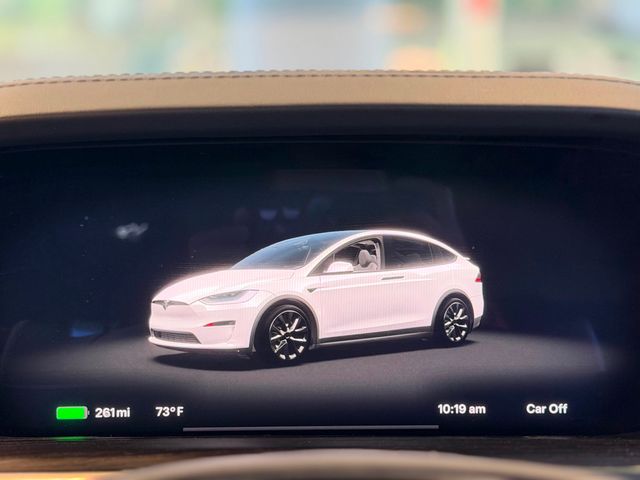 2023 Tesla Model X AWD - 23061708 - 32