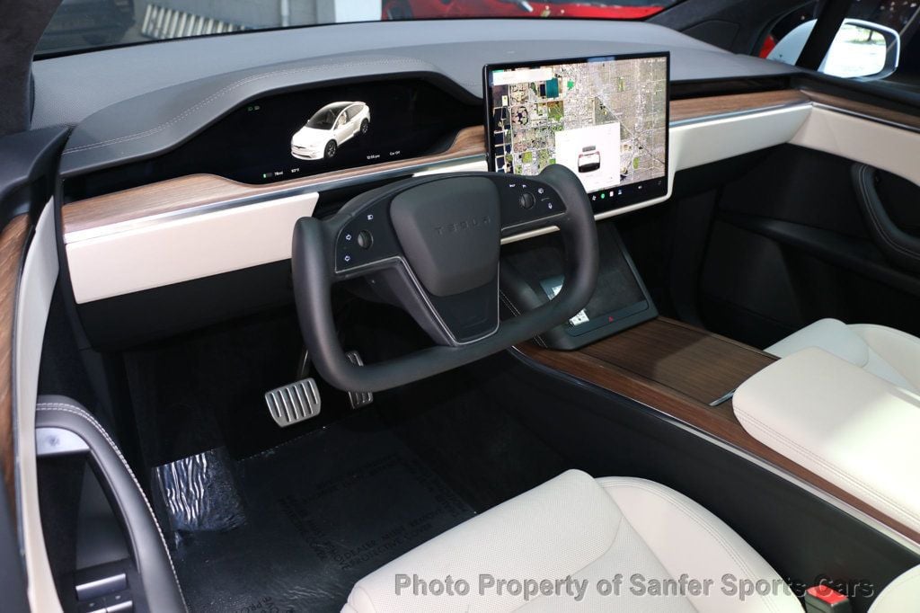 2023 Tesla Model X AWD - 22865797 - 18