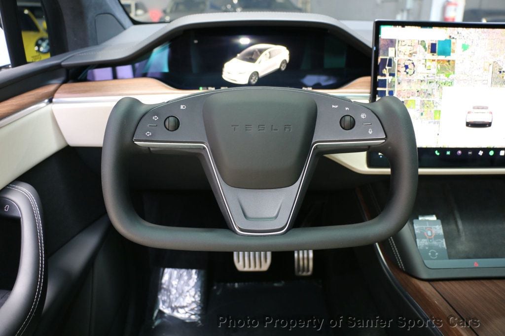 2023 Tesla Model X AWD - 22865797 - 21