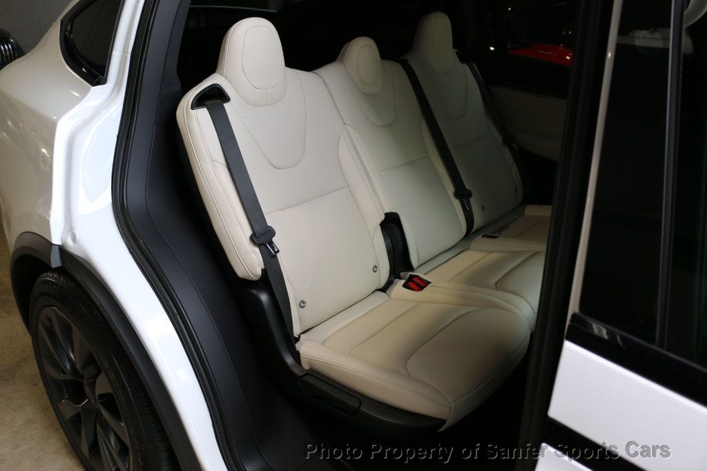 2023 Tesla Model X AWD - 22865797 - 30