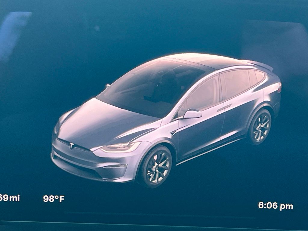 2023 Tesla Model X AWD - 22522916 - 19