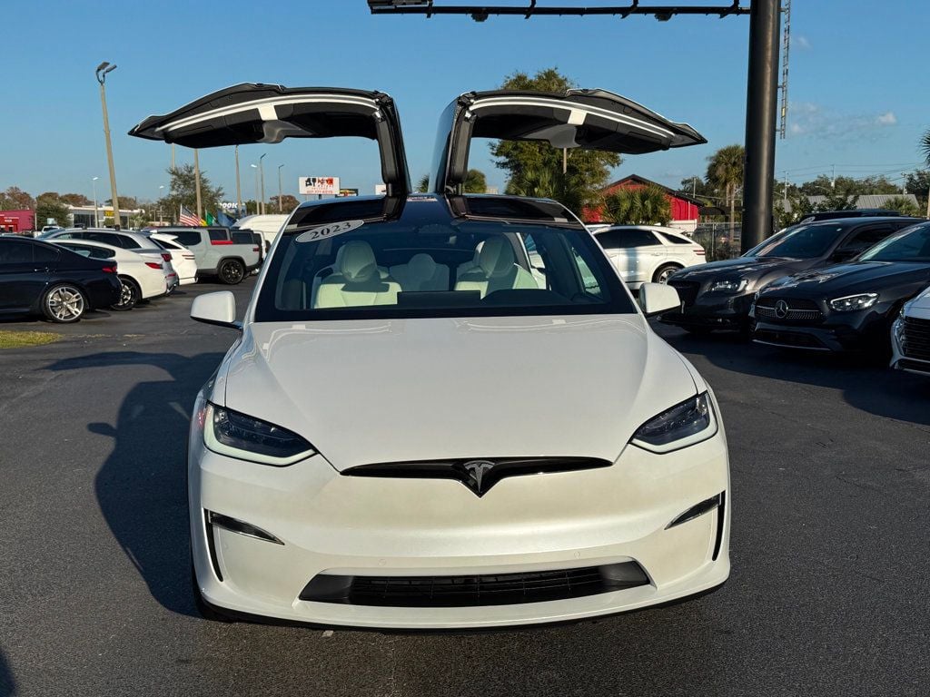 2023 Tesla Model X AWD - 22968202 - 1