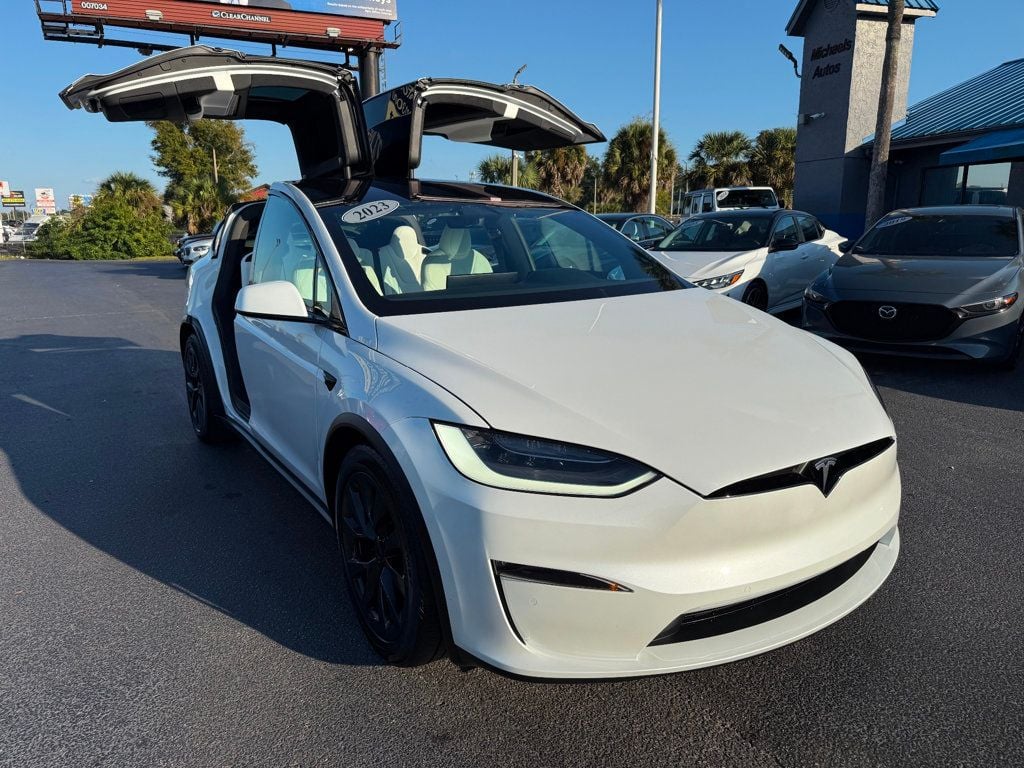 2023 Tesla Model X AWD - 22968202 - 2