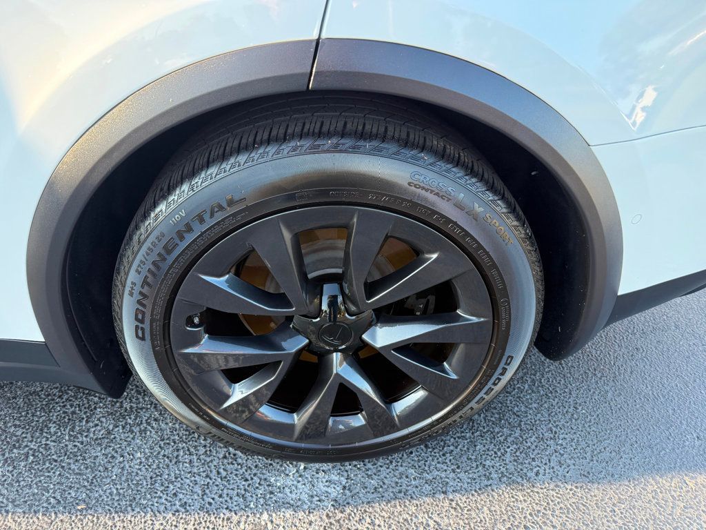 2023 Tesla Model X AWD - 22968202 - 34