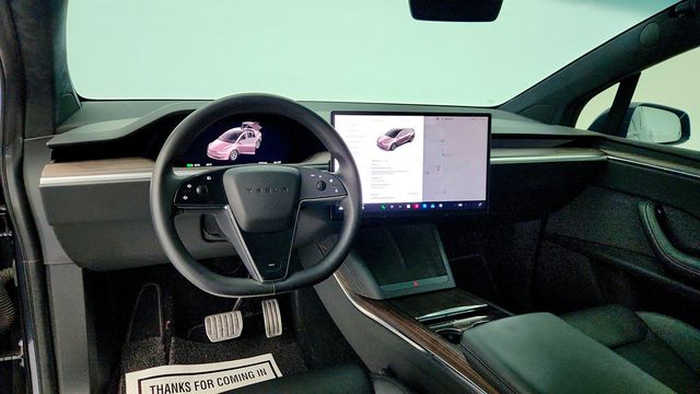 2023 Tesla Model X AWD - 22957122 - 11
