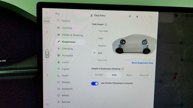 2023 Tesla Model X AWD - 22957122 - 17