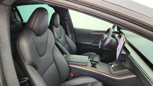 2023 Tesla Model X AWD - 22957122 - 28