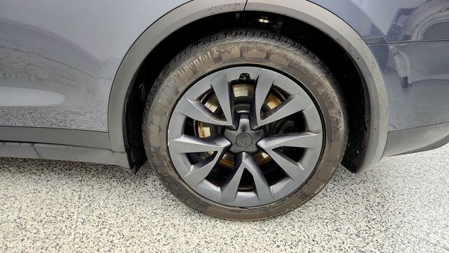 2023 Tesla Model X AWD - 22957122 - 8