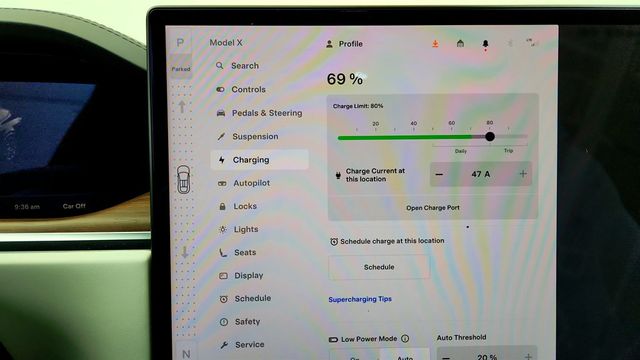 2023 Tesla Model X AWD - 22966061 - 18
