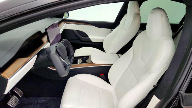 2023 Tesla Model X AWD - 22966061 - 23