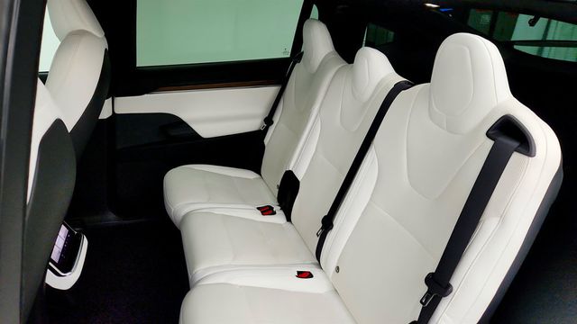 2023 Tesla Model X AWD - 22966061 - 24
