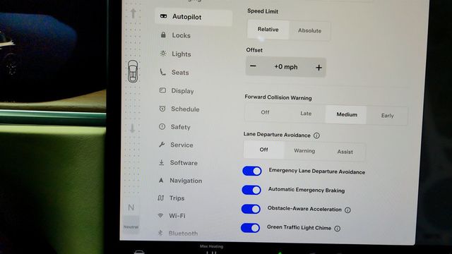 2023 Tesla Model X AWD - 22966715 - 17