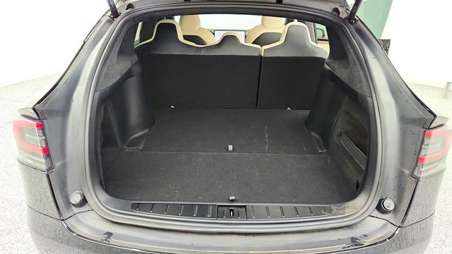 2023 Tesla Model X AWD - 22966715 - 23