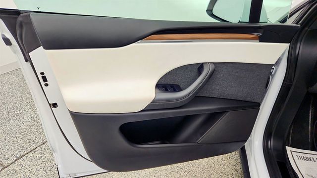 2023 Tesla Model X AWD - 22999608 - 10