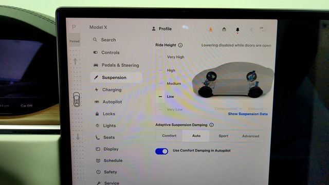 2023 Tesla Model X AWD - 22999608 - 17