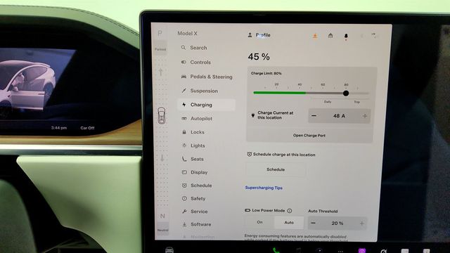 2023 Tesla Model X AWD - 22999608 - 18