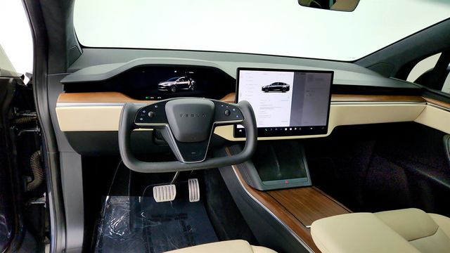 2023 Tesla Model X AWD - 23011367 - 11