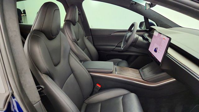 2023 Tesla Model X AWD - 23065224 - 30