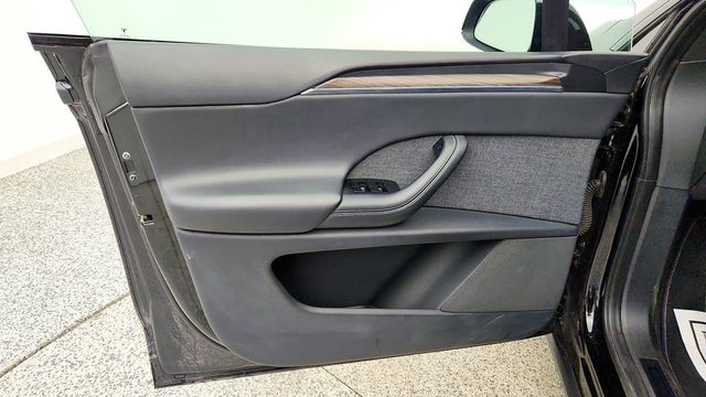 2023 Tesla Model X AWD - 23100870 - 10