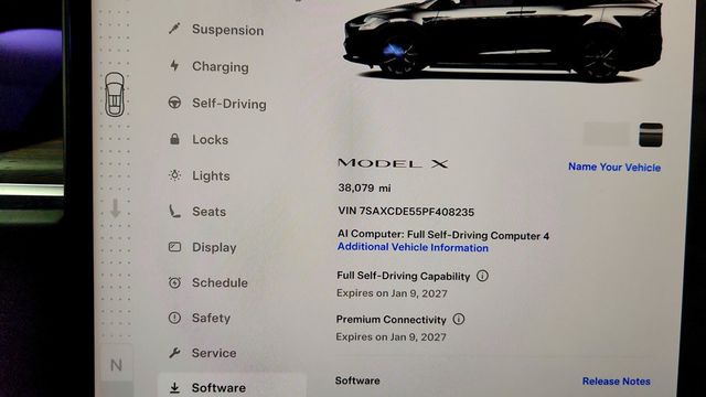 2023 Tesla Model X AWD - 23100870 - 13