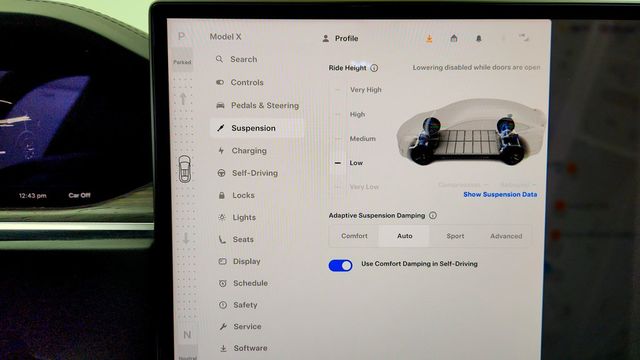 2023 Tesla Model X AWD - 23100870 - 18