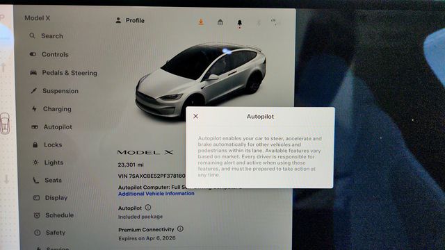 2023 Tesla Model X AWD w/ 6 Seat Cream Interior & 22'' Turbine Wheels - 22999608 - 15