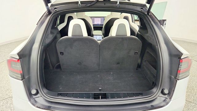 2023 Tesla Model X AWD w/ 6 Seat Cream Interior & 22'' Turbine Wheels - 22999608 - 28