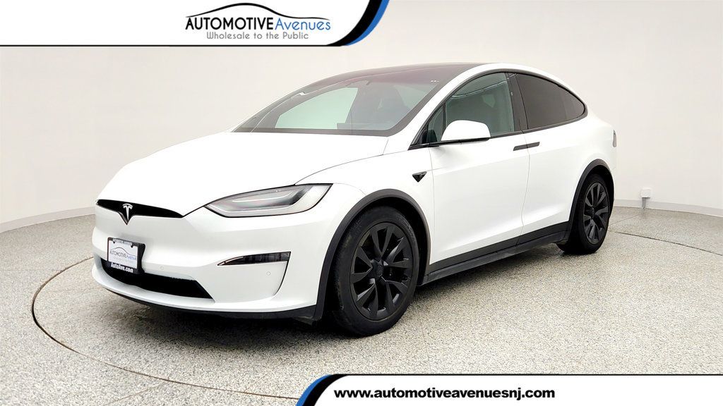 2023 Tesla Model X AWD w/ 6 Seat Interior & Yoke Steering Wheel - 23004613 | Video 1