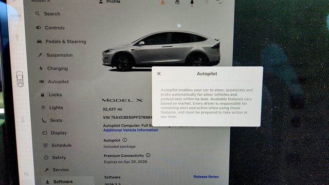 2023 Tesla Model X AWD w/ 6 Seat Interior & Yoke Steering Wheel - 23004613 - 15