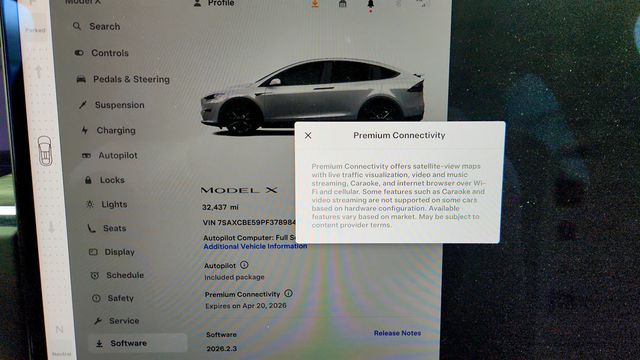 2023 Tesla Model X AWD w/ 6 Seat Interior & Yoke Steering Wheel - 23004613 - 16