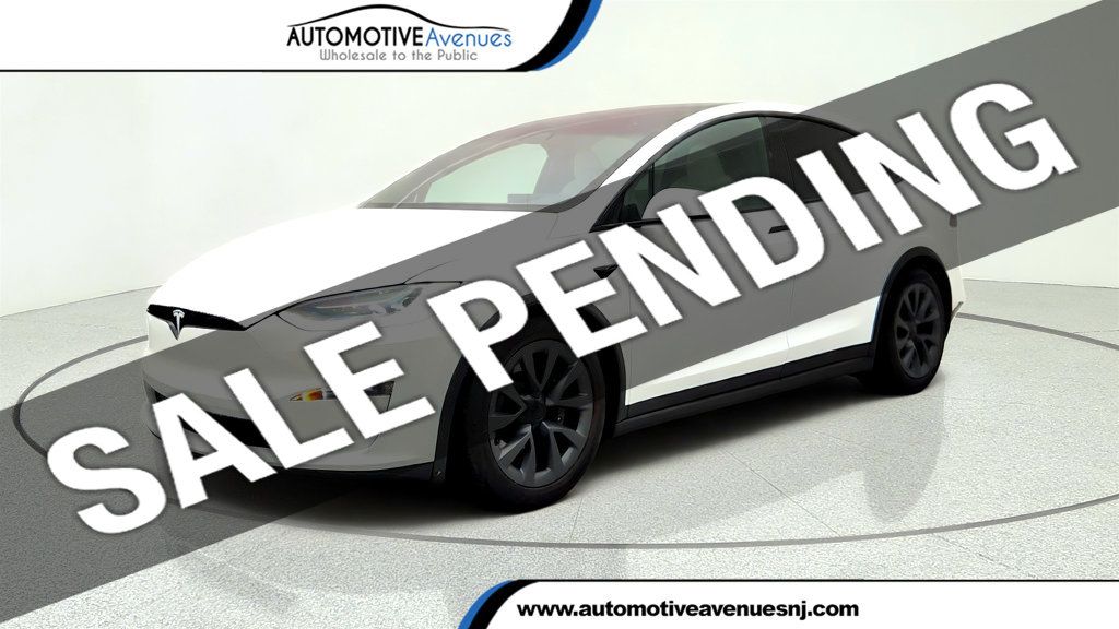 2023 Tesla Model X AWD w/ Cream Premium Interior - 23065248 | Video 1