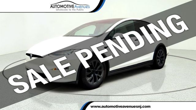 2023 Tesla Model X AWD w/ Cream Premium Interior - 23065248 - 0